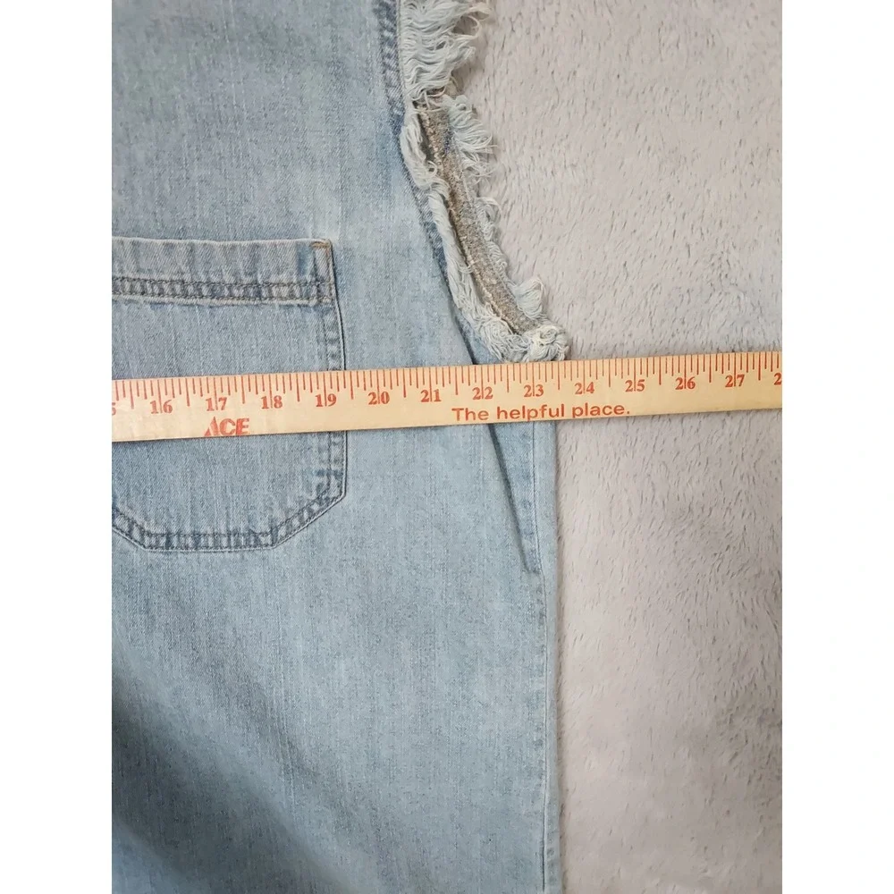 Levis item good